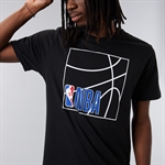 New Era NBA Team Court Graphic T-Shirt - Logoman