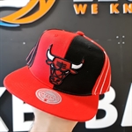 Mitchell & Ness NBA What The Pinstripe Snapback - Chicago Bulls